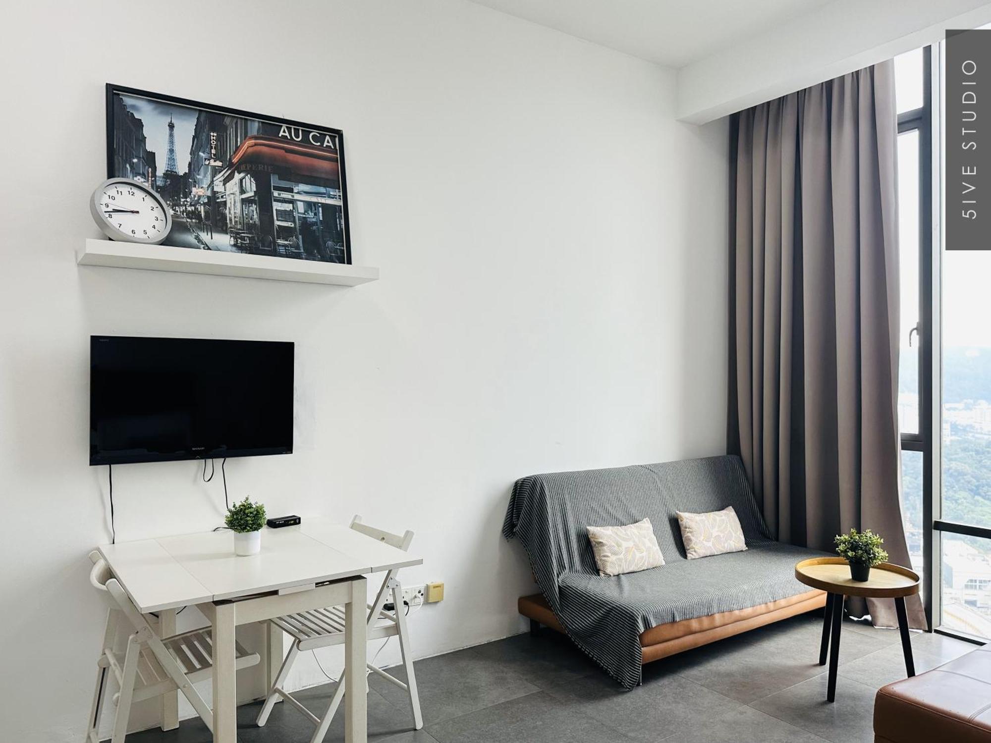 Five Studio - Empire Damansara Petaling Jaya Eksteriør billede