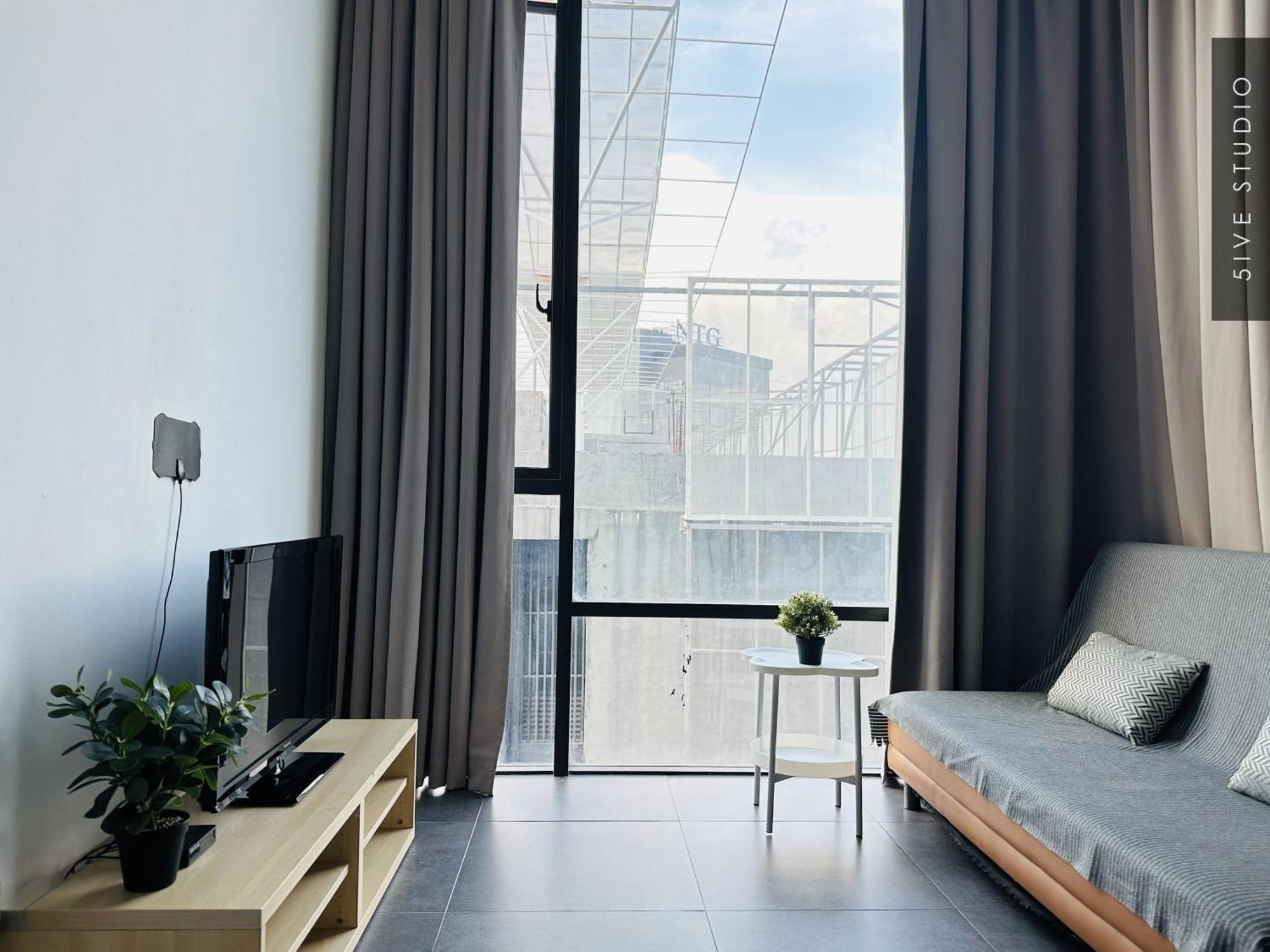 Five Studio - Empire Damansara Petaling Jaya Eksteriør billede