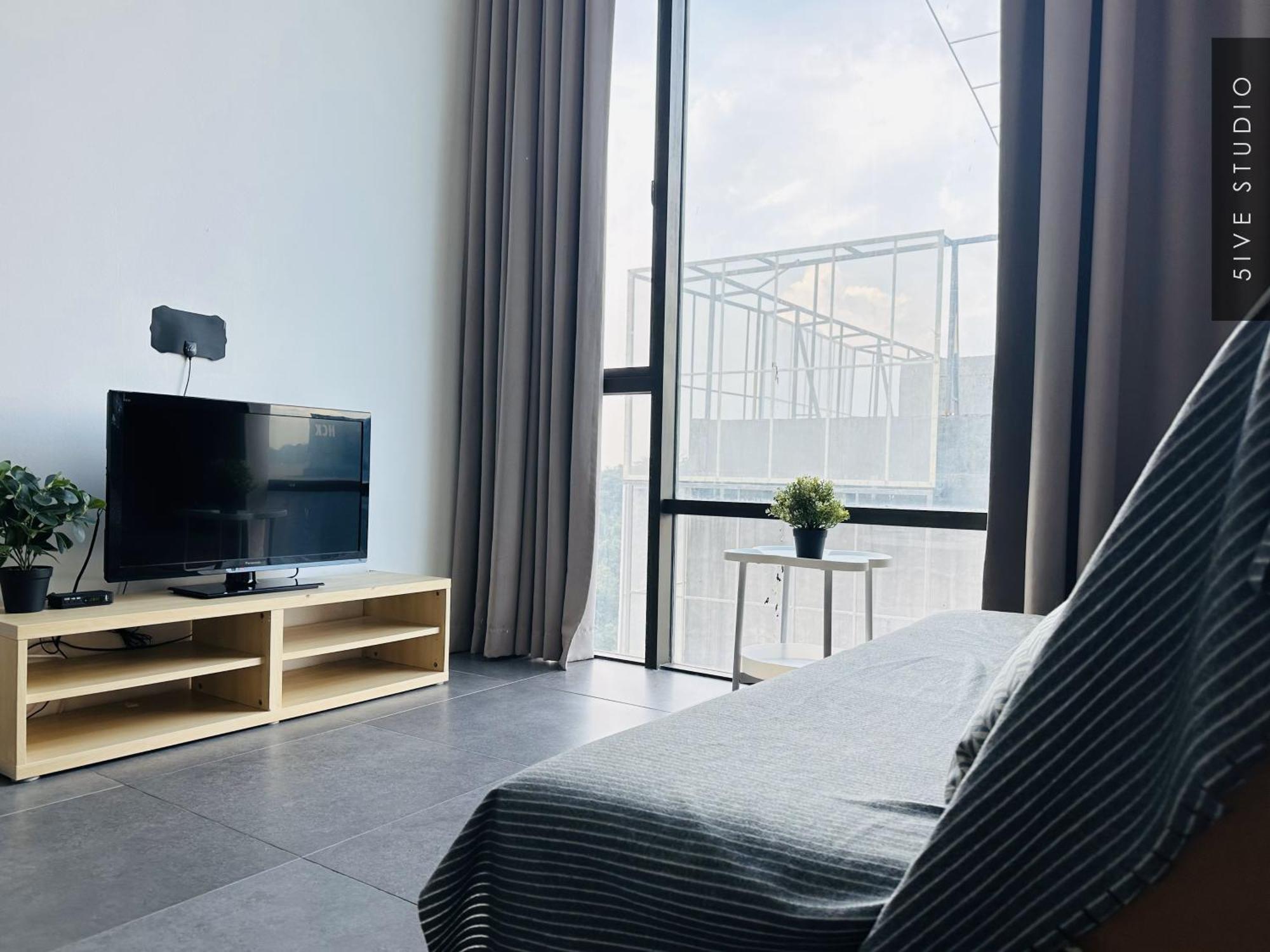 Five Studio - Empire Damansara Petaling Jaya Eksteriør billede