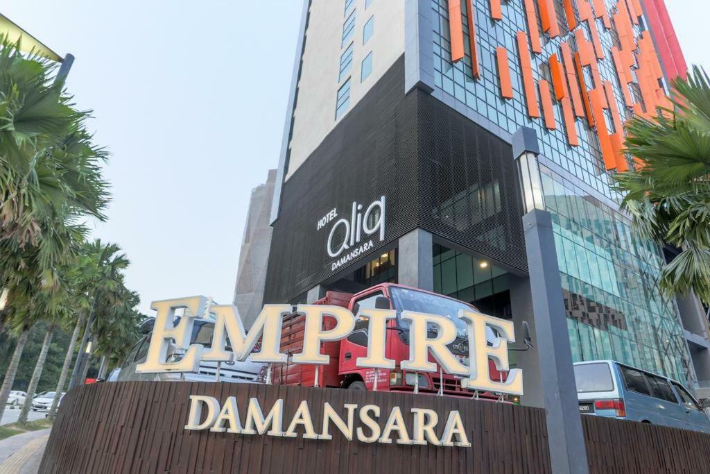 Five Studio - Empire Damansara Petaling Jaya Eksteriør billede