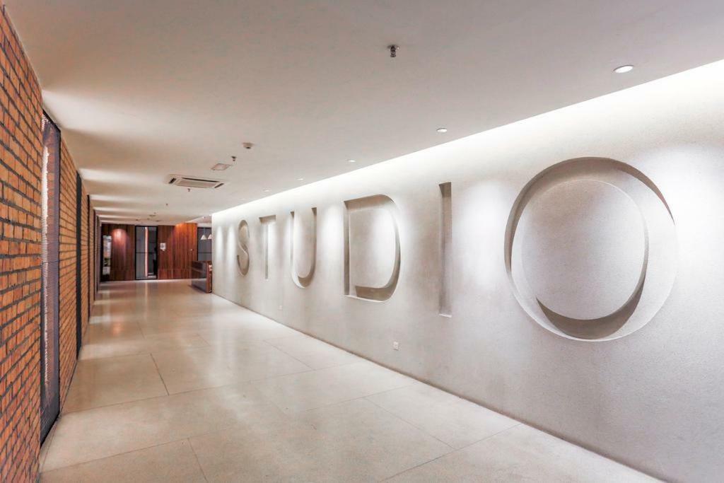 Five Studio - Empire Damansara Petaling Jaya Eksteriør billede